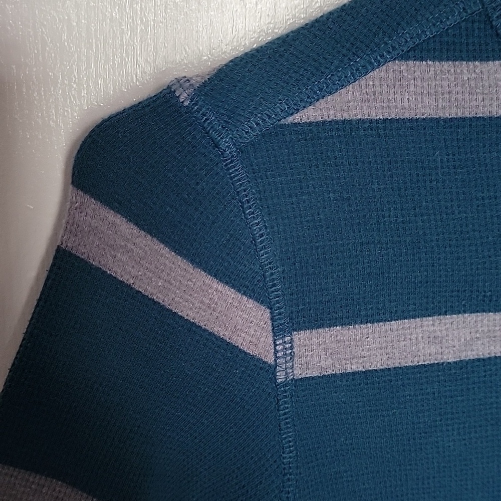 Arizona Boys, medium, teal and gray striped long sleeved shirt. - Picture 4 of 5
